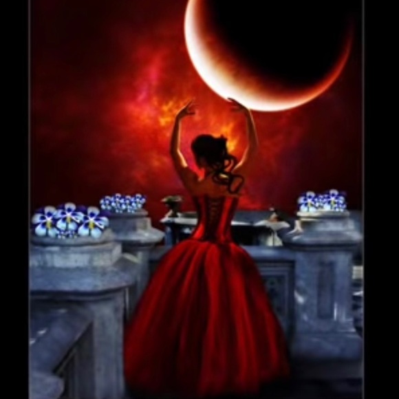 ladyinred74
